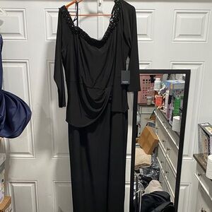 MARINA Classic Black Dress